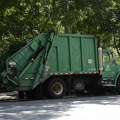 camion-basura-verde